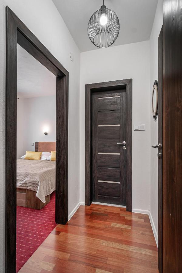 Apartman Pod Gerlachom S Wellness Vysoké Tatry エクステリア 写真